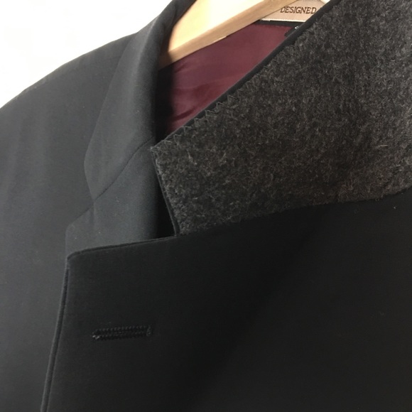 Franco Valentino 3 Button Black Blazer, 44R - Picture 4 of 8